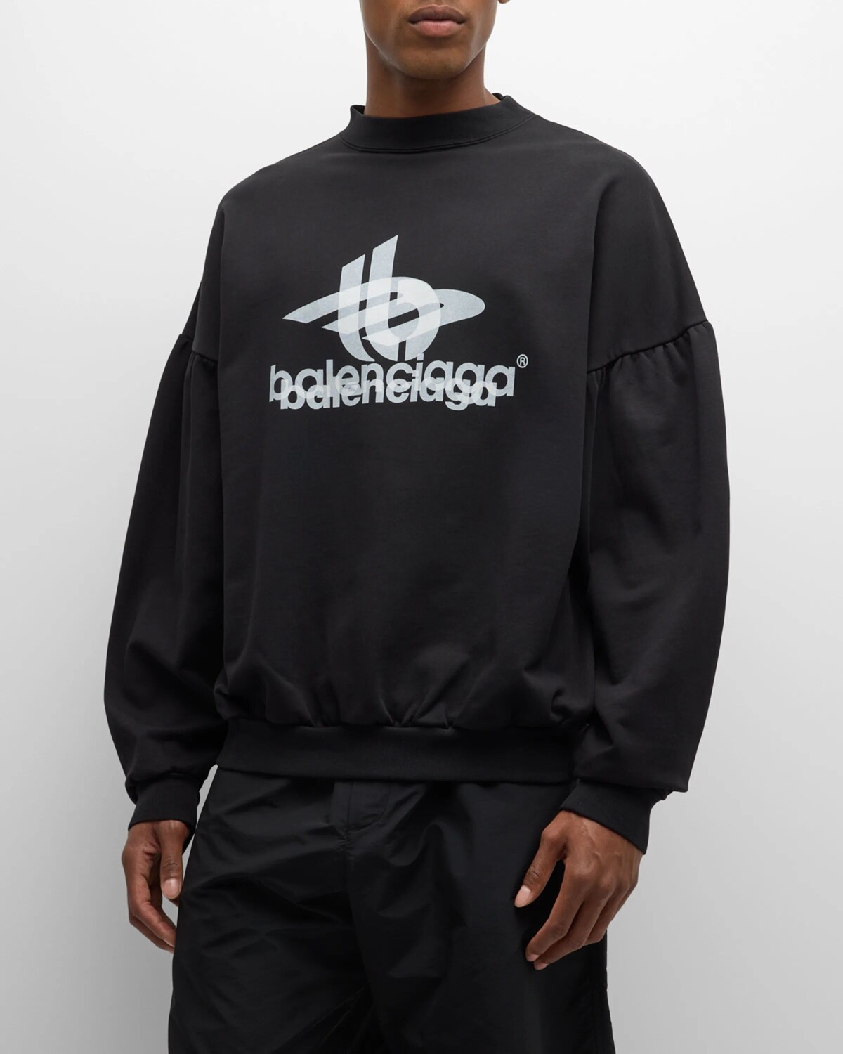 

Многослойный спортивный круглый свитшот оверсайз Balenciaga, черный/белый