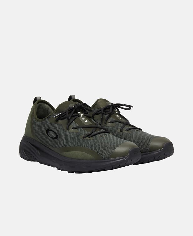 

Кроссовки Oakley, мох
