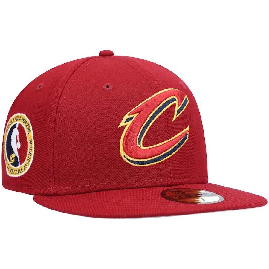 

Бейсболка New Era Cleveland Cavaliers, бордовый