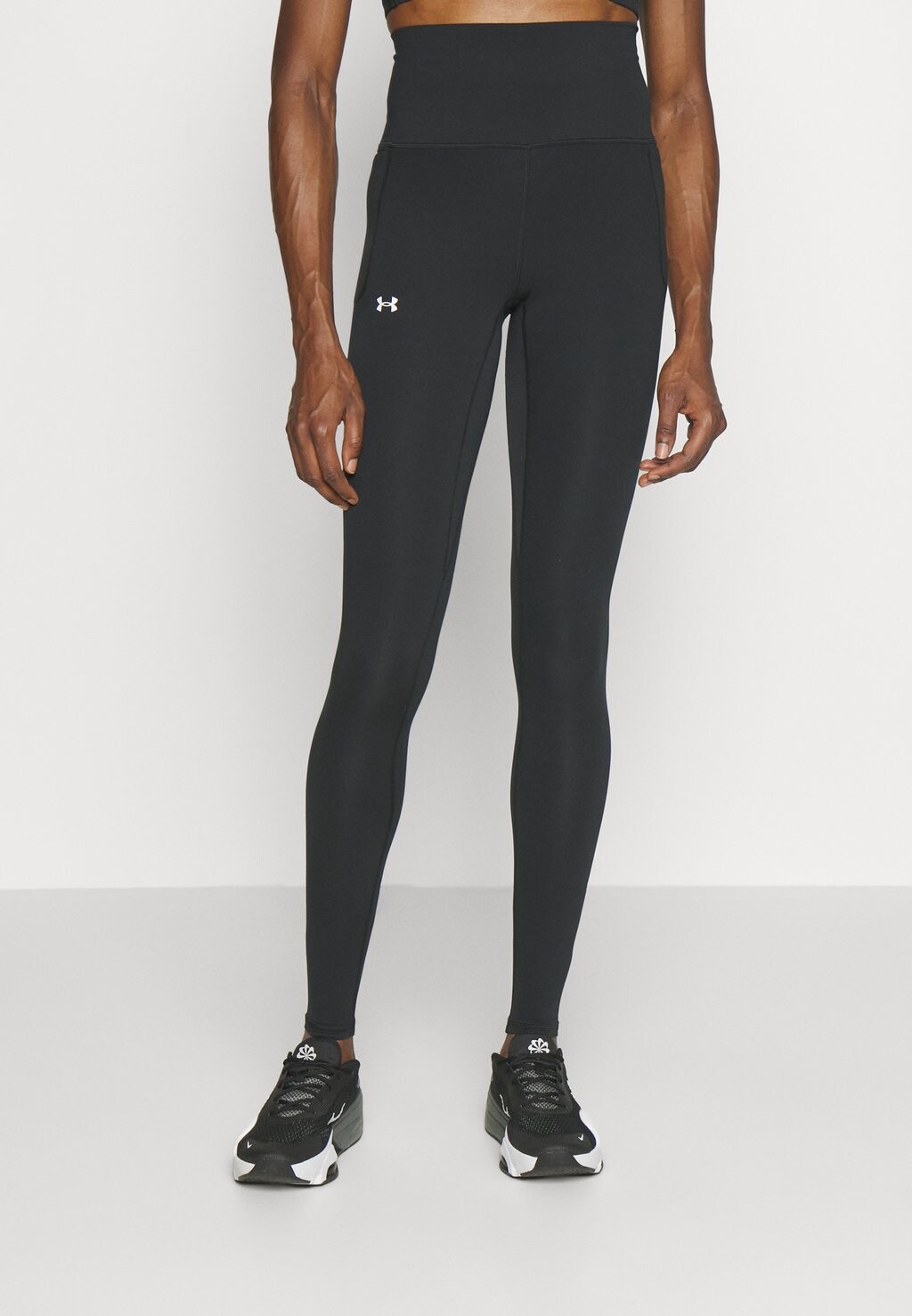 

Тайтсы Under Armour, черно-белый, Черный