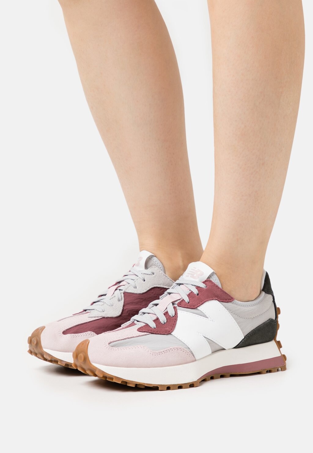 

Кроссовки New Balance