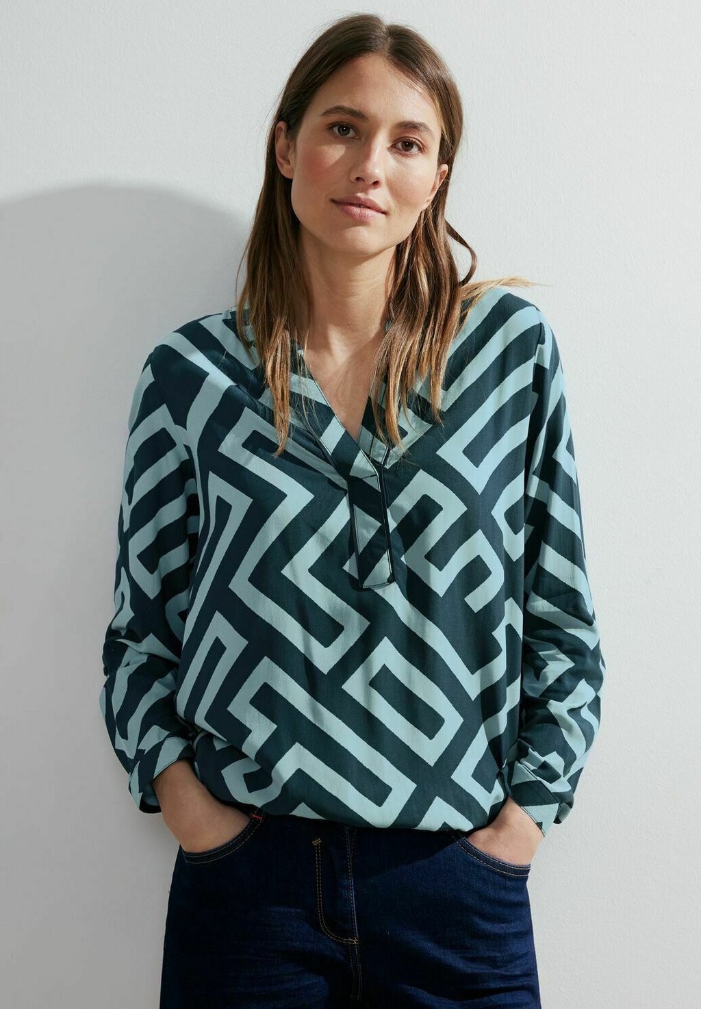 

Блузка MIT PRINT Cecil, цвет blau