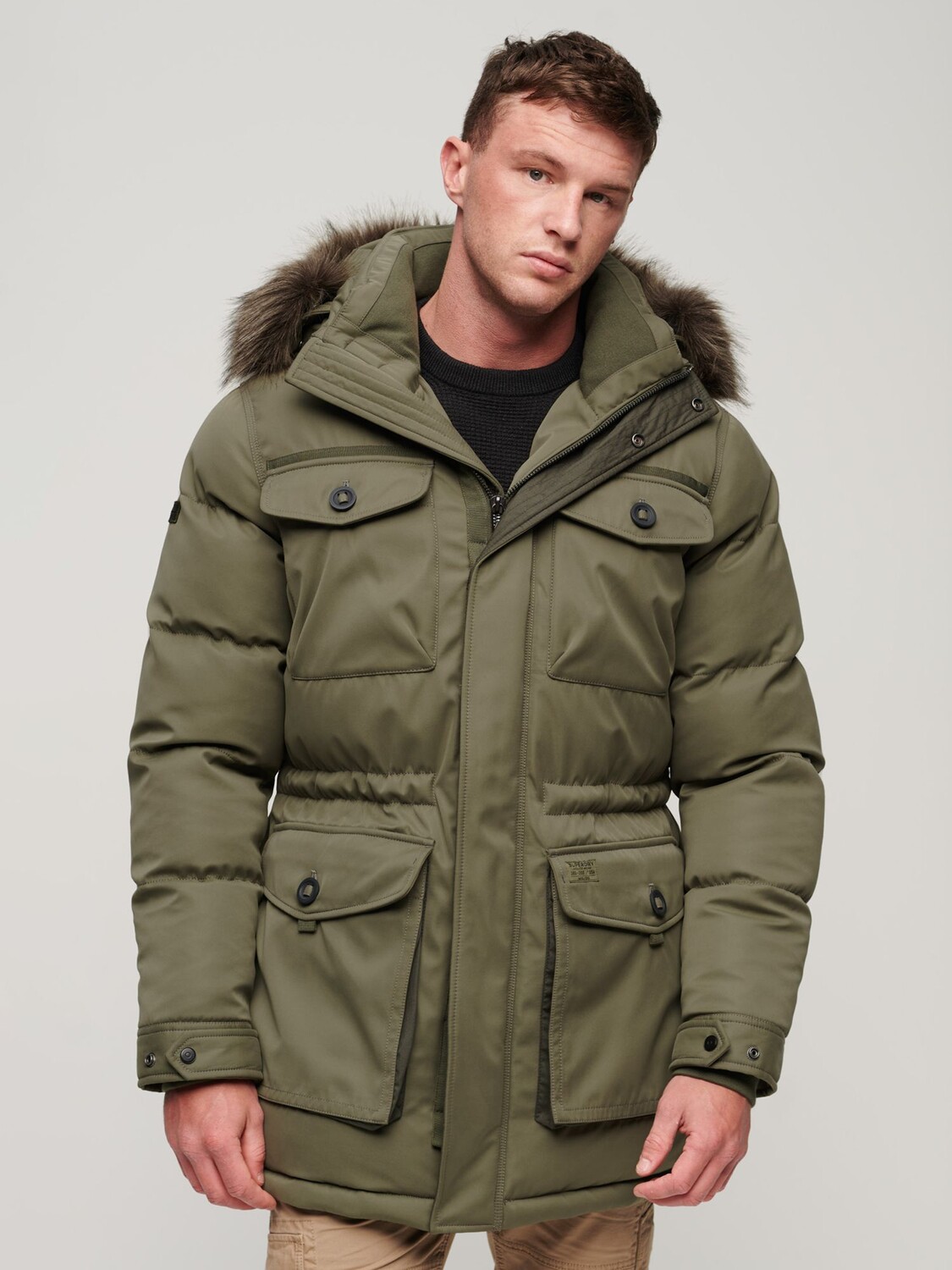 

Парка из искусственного меха Чинук Superdry, пыльный оливково-зеленый
