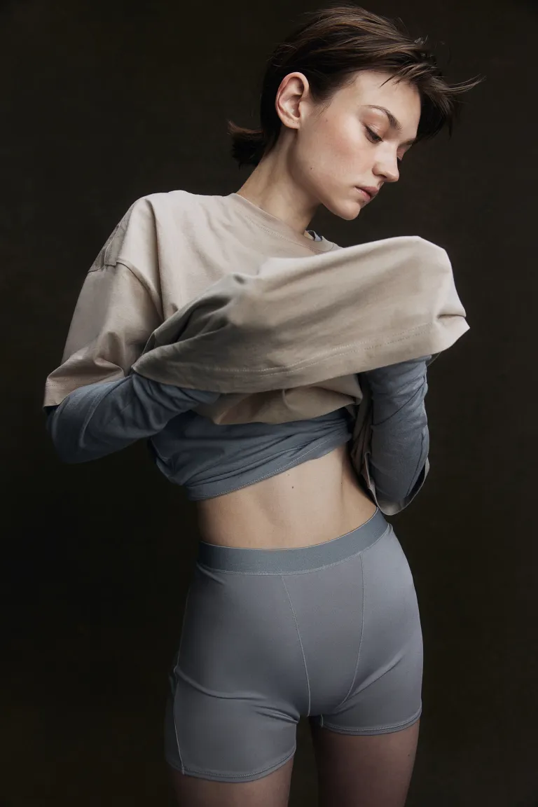

Футболка оверсайз H&M, серый