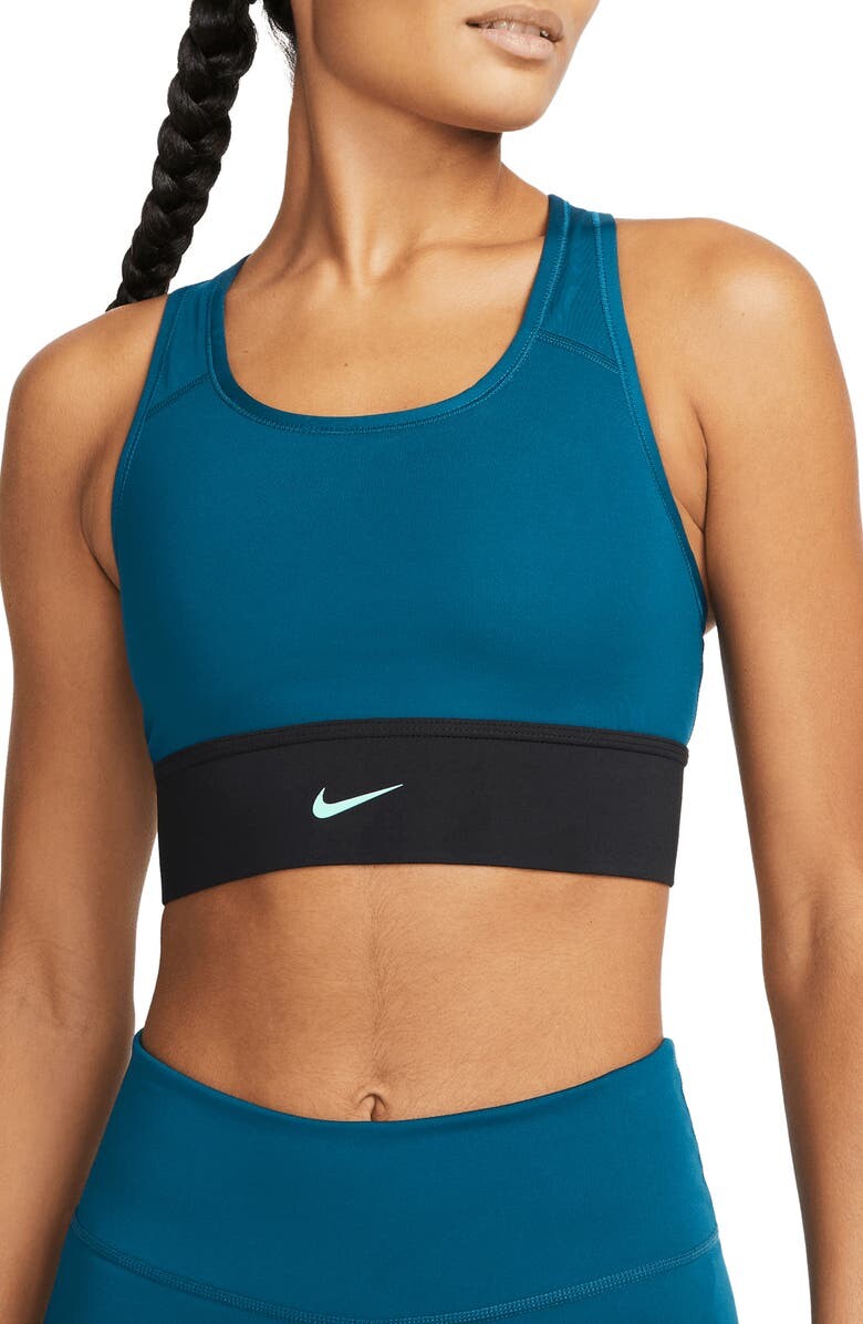 

Удлиненный спортивный бюстгальтер с подкладками Dri-FIT Swoosh NIKE
