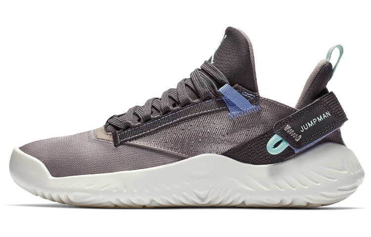 

Женские баскетбольные кроссовки Jordan Proto React Thunder Grey/Teal Tint/Sail