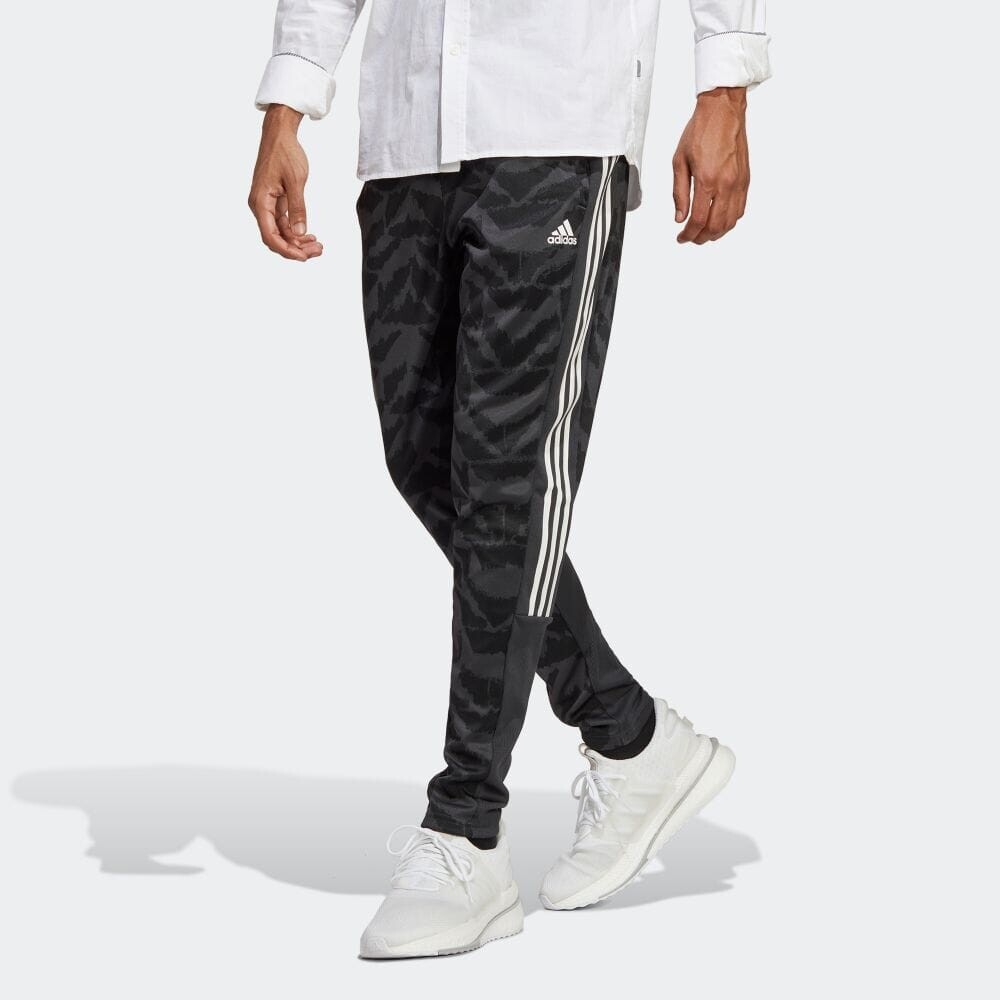 

Брюки Adidas IB8383