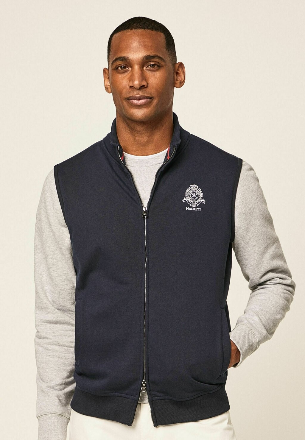 

Жилет Hackett London