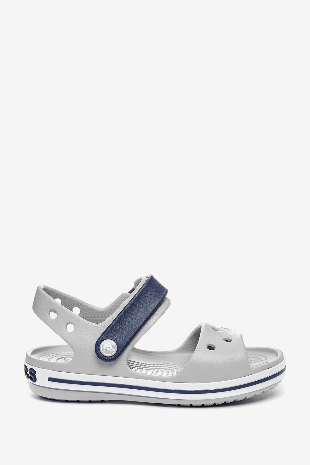 

Босоножки с крокодилом Crocs, серый