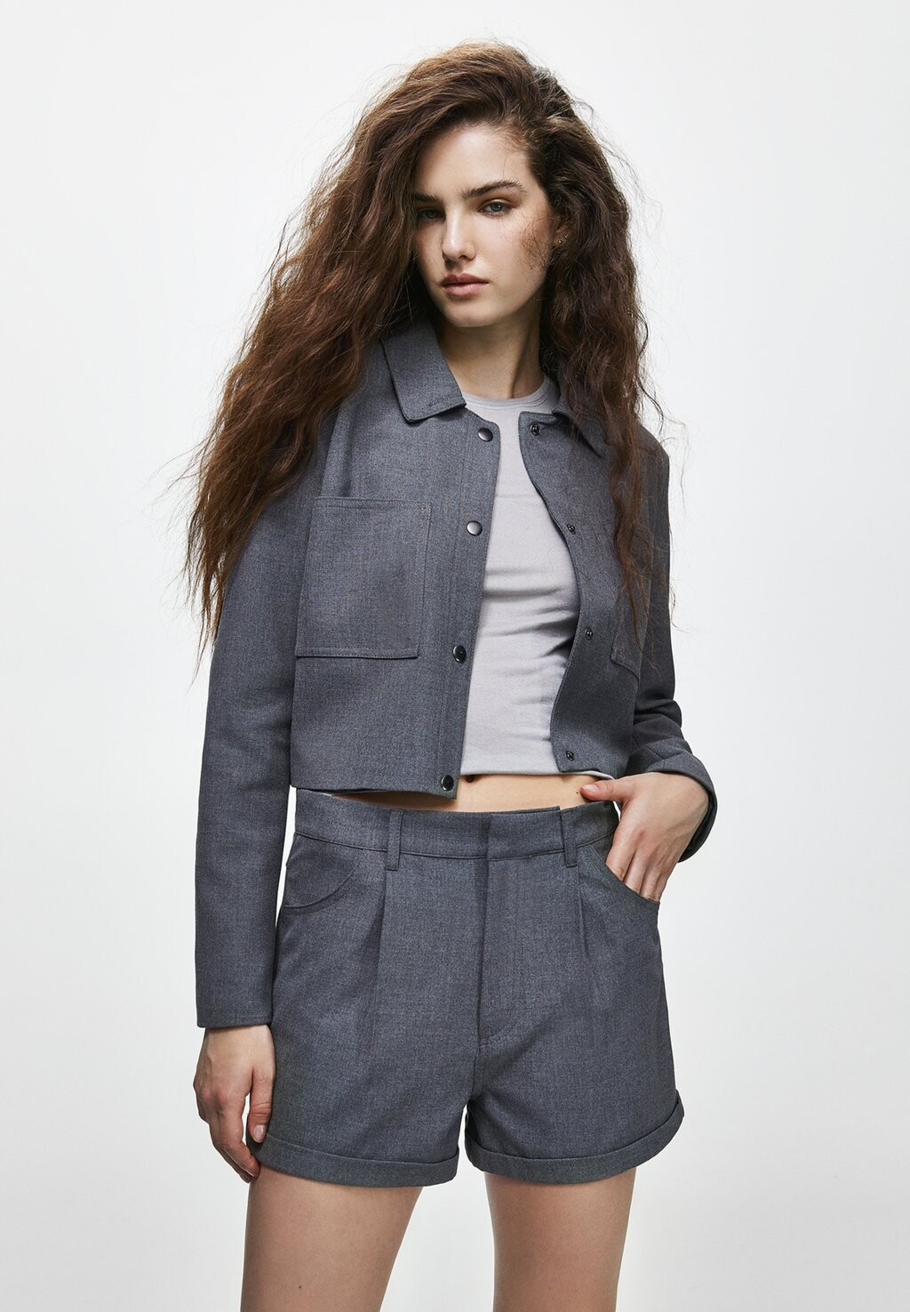 

Шорты BERMUDA PULL&BEAR, цвет dark grey