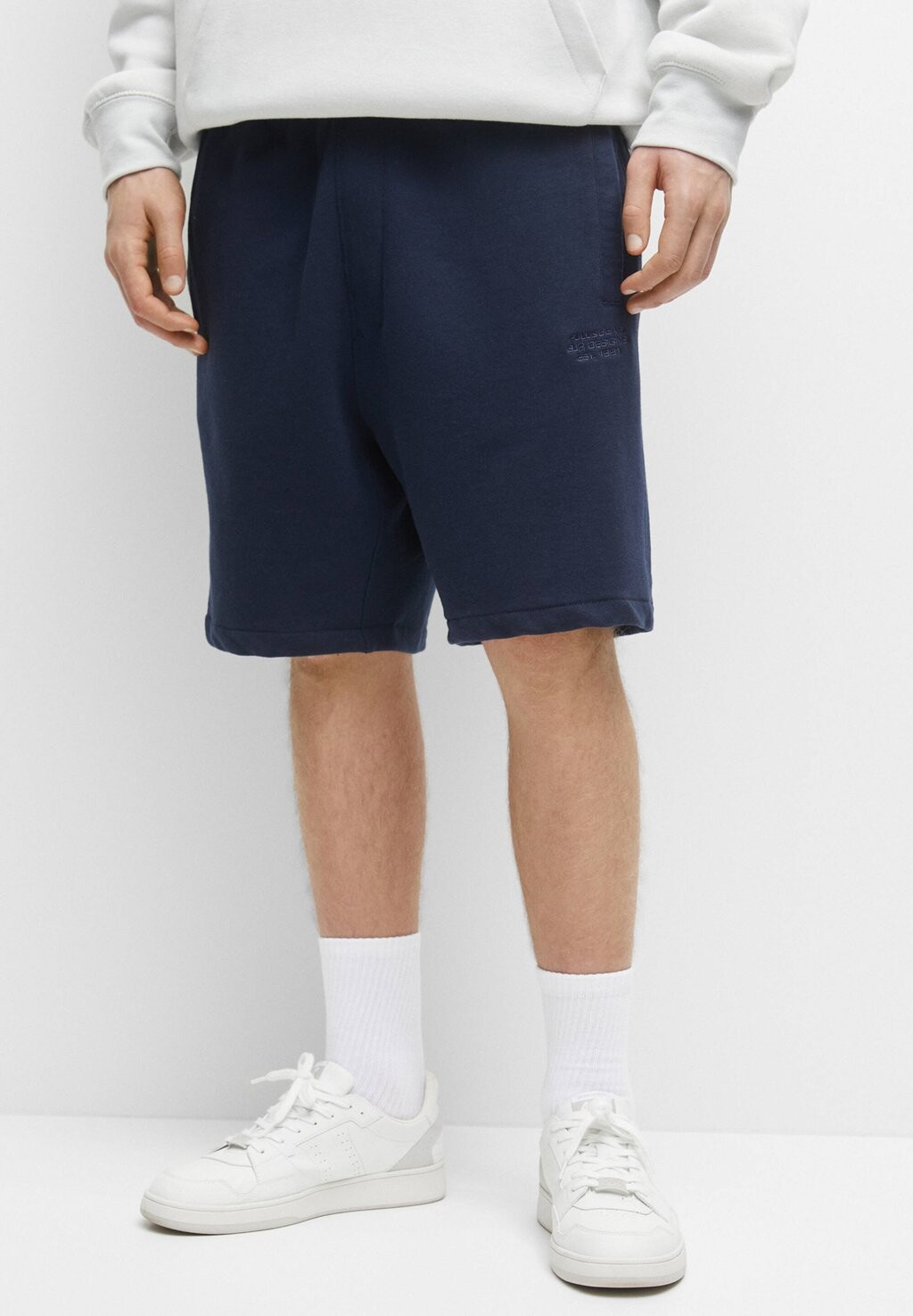 

Шорты Basic PULL&BEAR, цвет dark blue