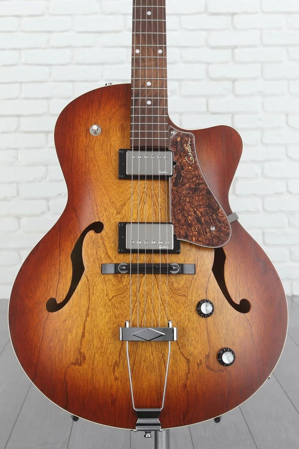 

Электрогитара Godin 5th Avenue CW Kingpin II HB Hollowbody — Cognac Burst