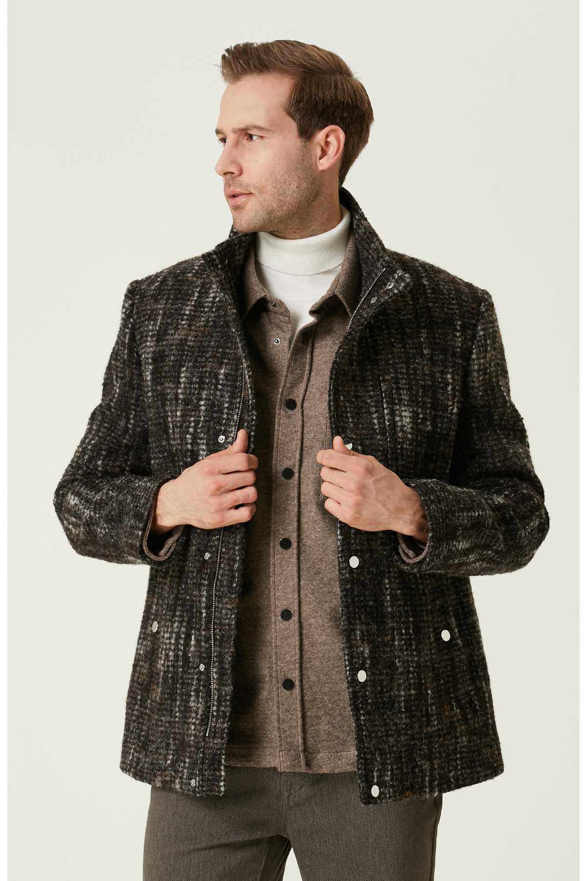 пальто полушерстяное 14 каляев размер 50 черно белый Черно-коричневое полушерстяное пальто Network, черный