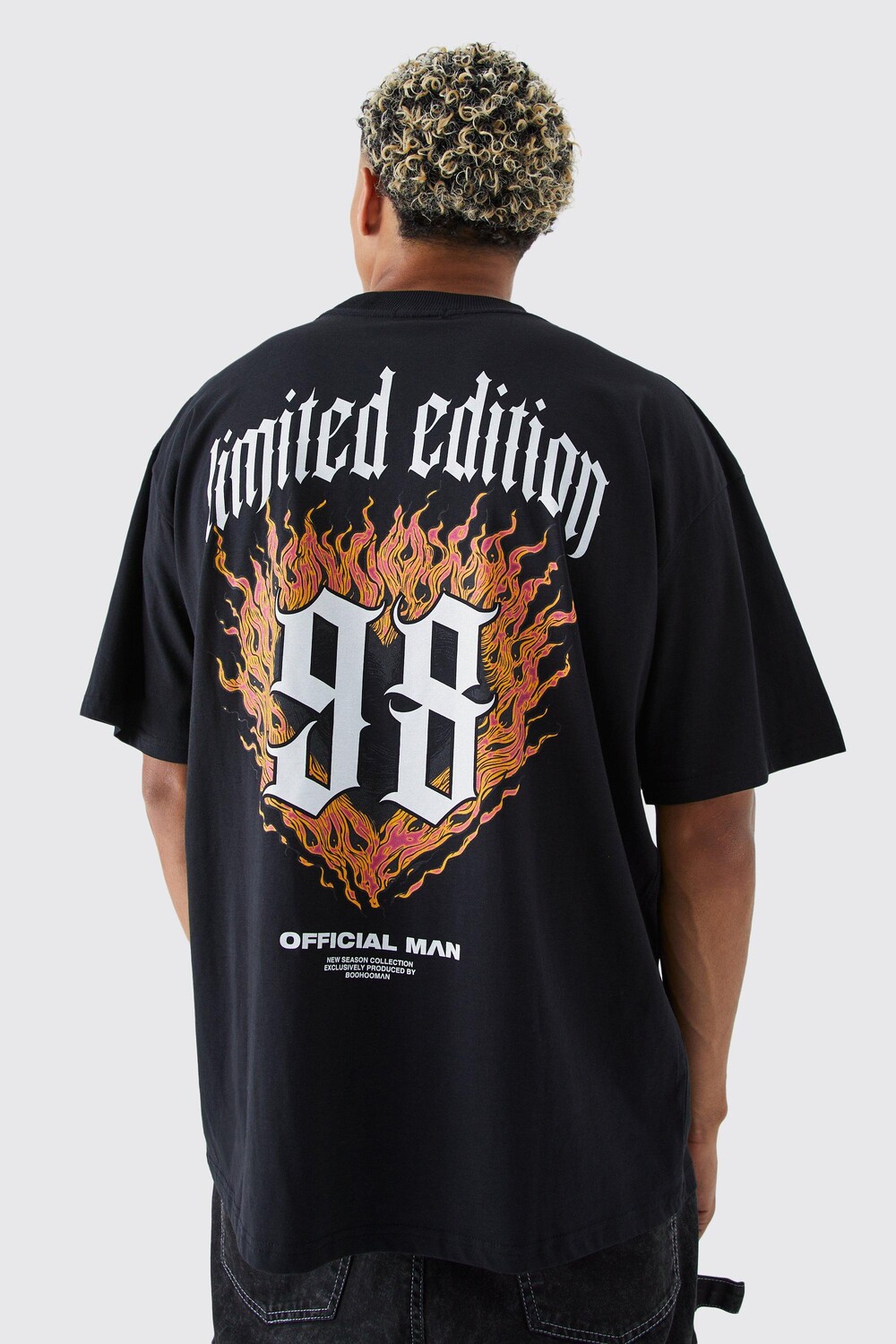 

Футболка flames limited edition tall oversize Boohoo, черный