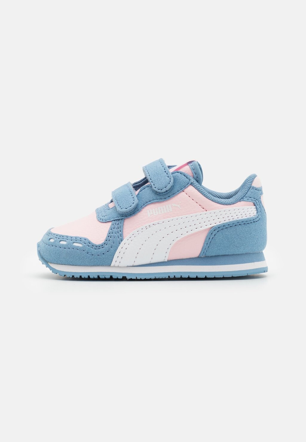 Обувь First CABANA RACER UNISEX Puma, цвет whisp of pink/white/zen blue кроссовки moa master of arts master legacy white pink blue glitter