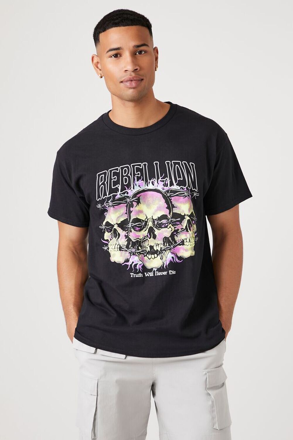 

Футболка с рисунком черепа Rebellion Forever 21, черный