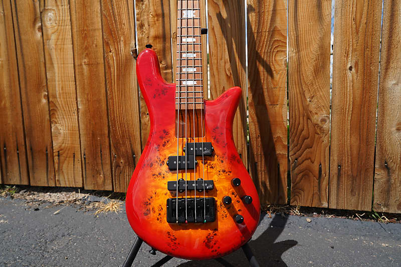 Басс гитара Spector Eurobolt-4 Inferno Red 4-String Electric Bass w/ Gig Bag цена и фото
