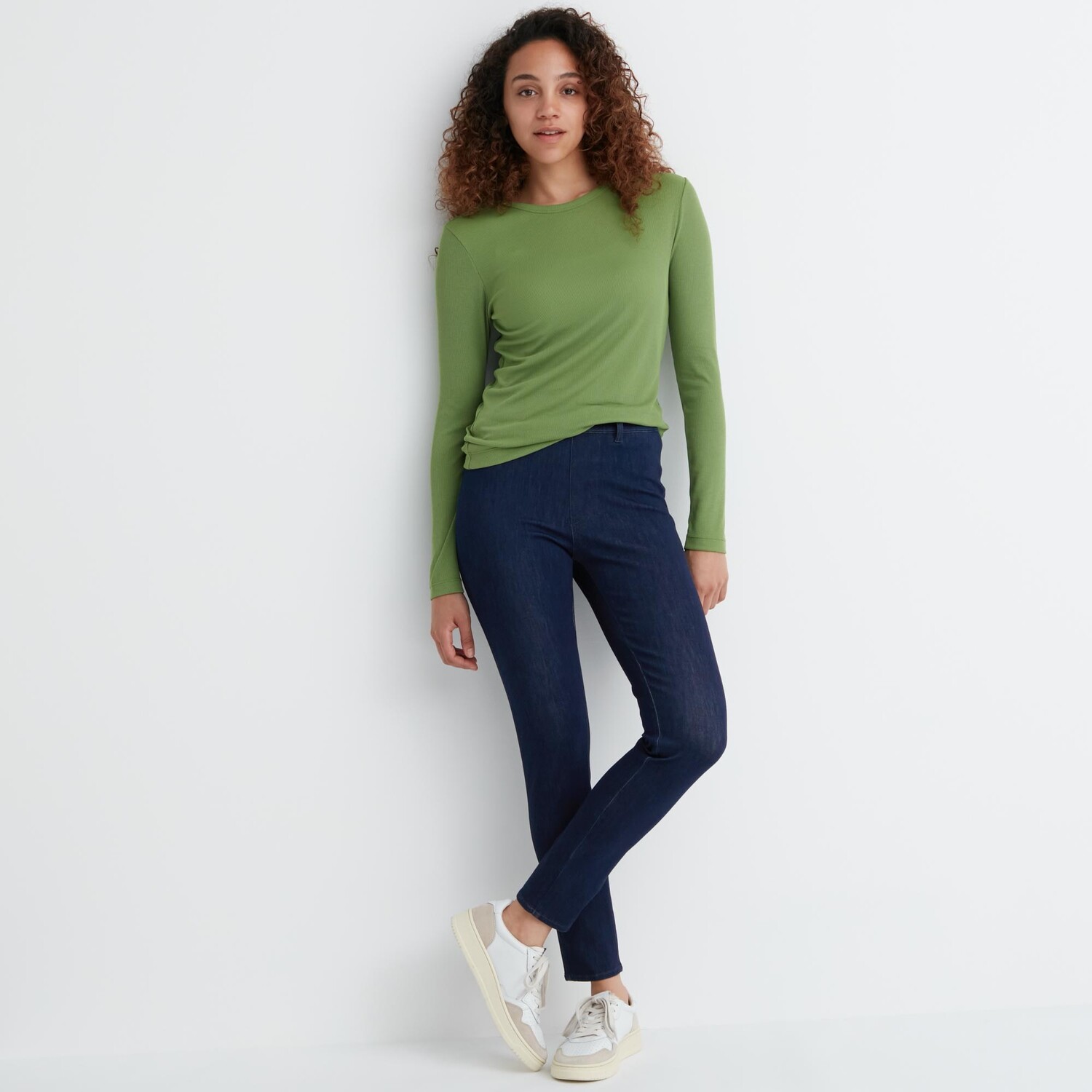 

Леггинсы из ультраэластичного денима Uniqlo, темно-синий