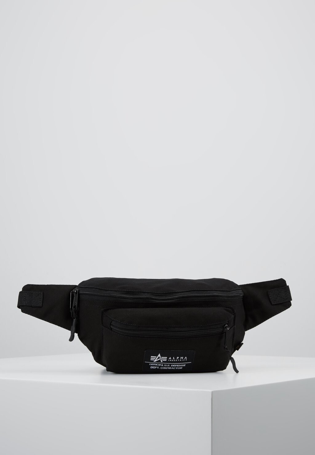 

Поясная сумка Alpha Industries, черный