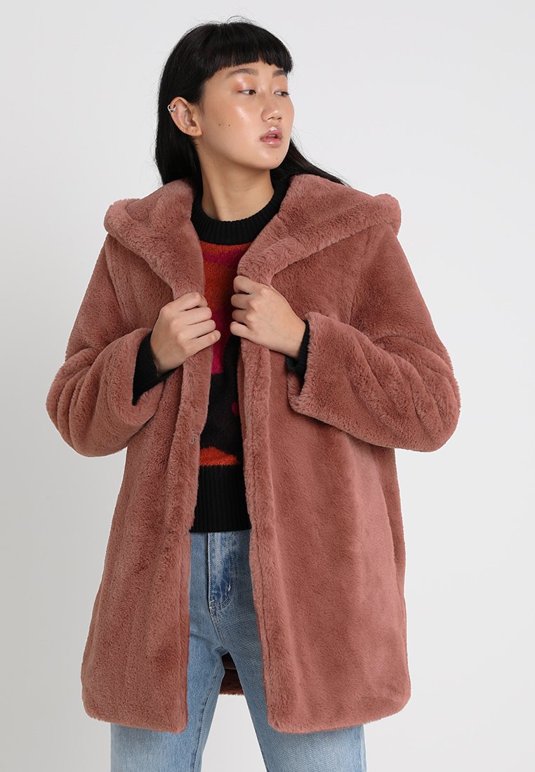 цена Пальто Urban Classics, темно-розовый
