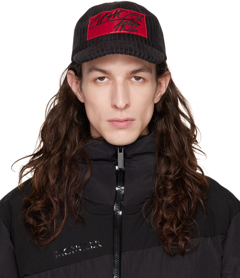 

2 Черная кепка с логотипом Moncler 1952 Moncler Genius
