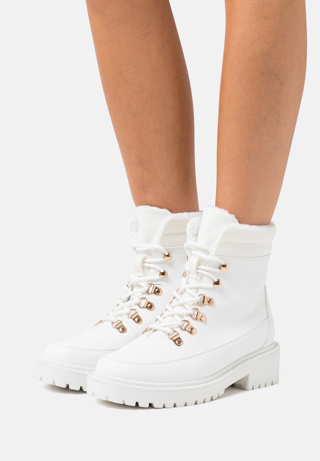 

Ботильоны на шнуровке WINTER BOOT Anna Field, белый