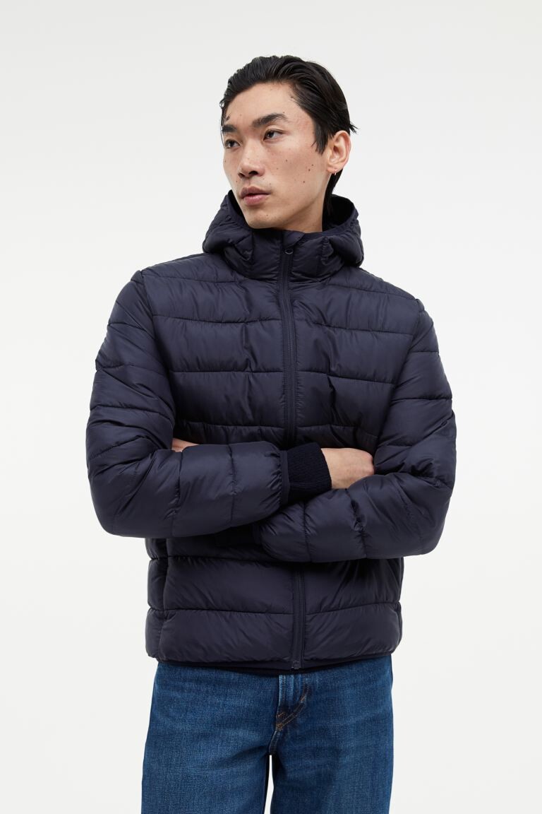 

Пушистая легкая куртка H&M