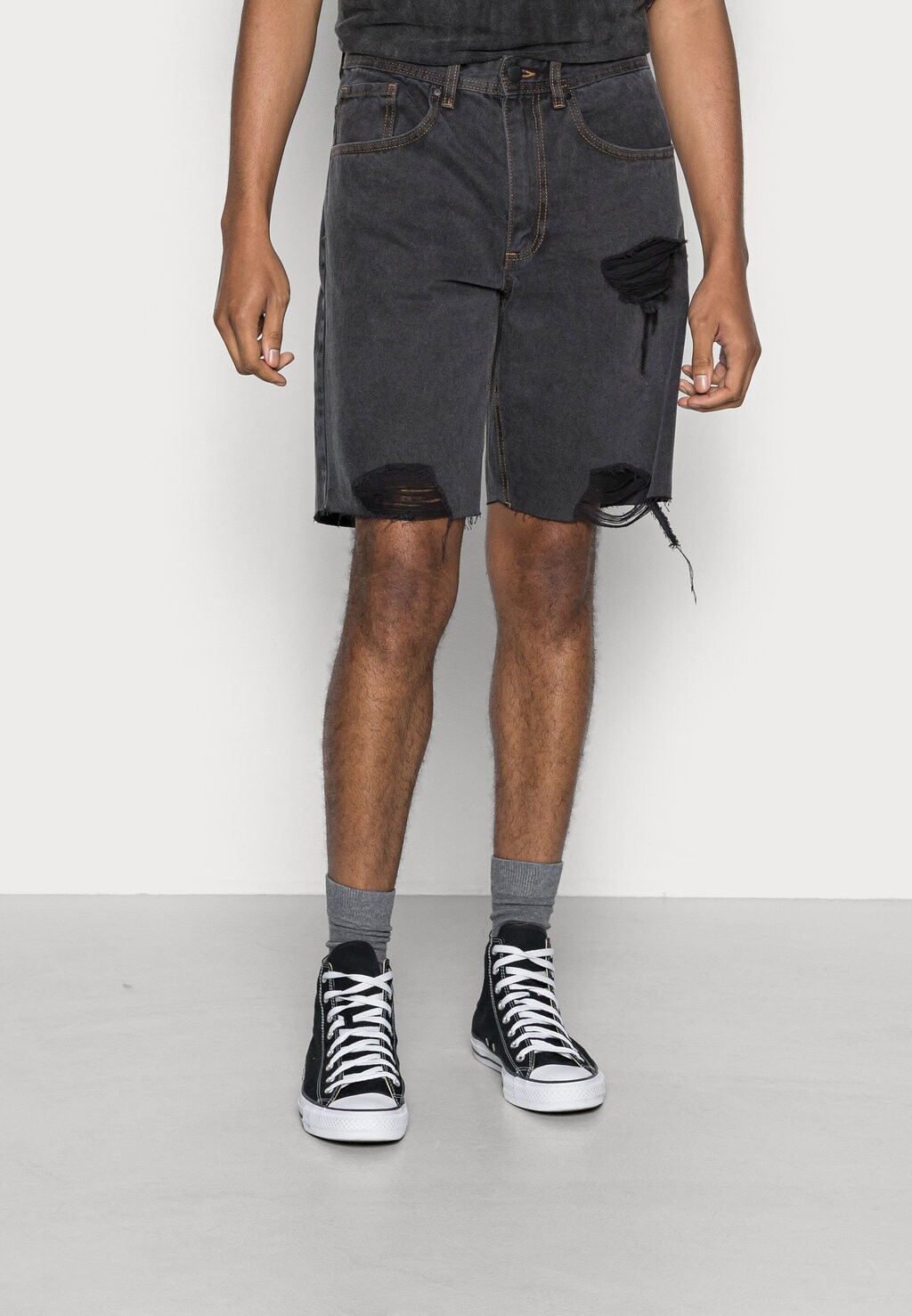 

Джинсовые шорты LOOSE STRAIGHT Cotton On, гранж черный