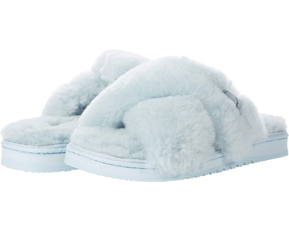

Слипперы New Castle Genuine Shearling Cross Band Slide FIRESIDE by Dearfoams, блювош