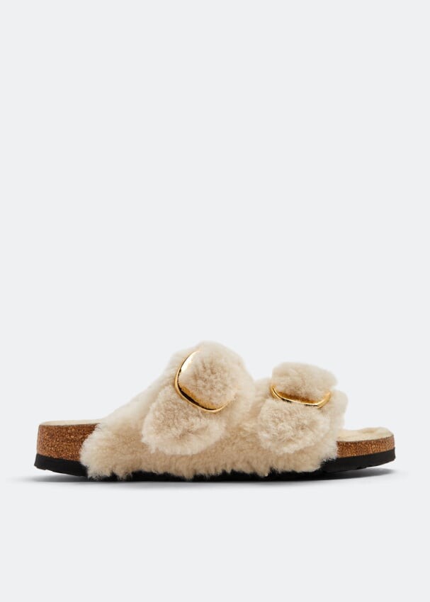 

Сандалии BIRKENSTOCK Arizona shearling sandals, белый