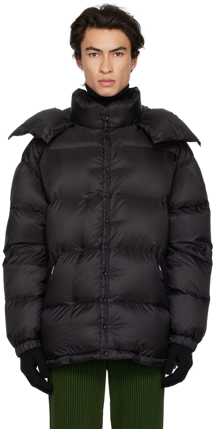 

4 Moncler Hyke Черный пуховик Galenstock Moncler Genius