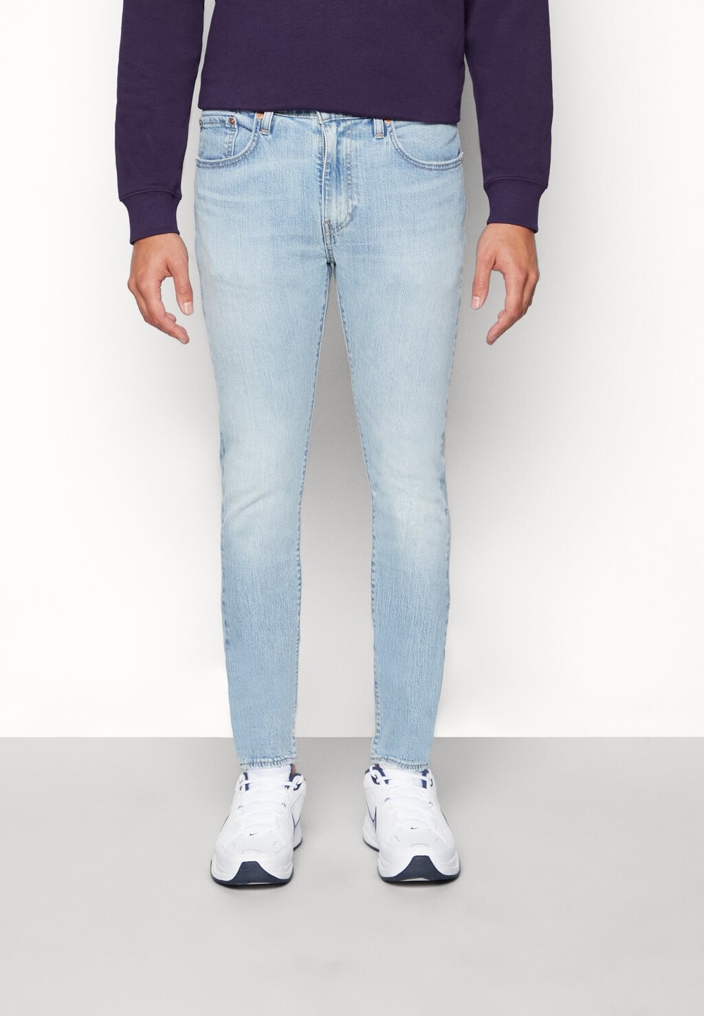 

Зауженные джинсы Levi's