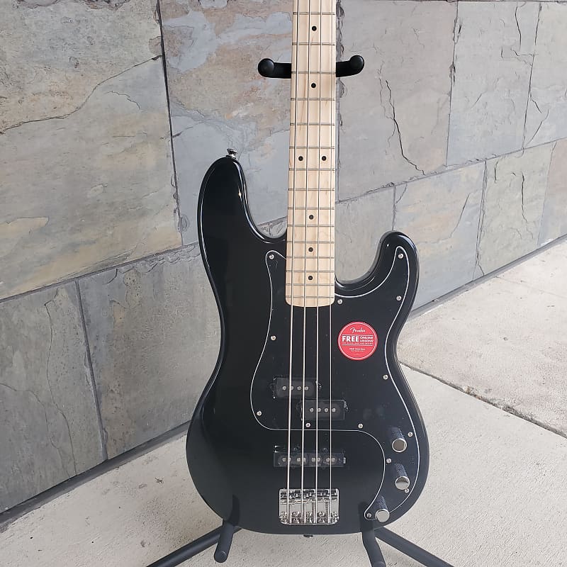 Бас-гитара PJ серии Affinity, черный Squier 0378553506