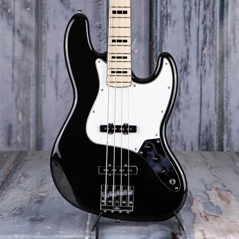 

Fender Geddy Lee Jazz Bass, черный