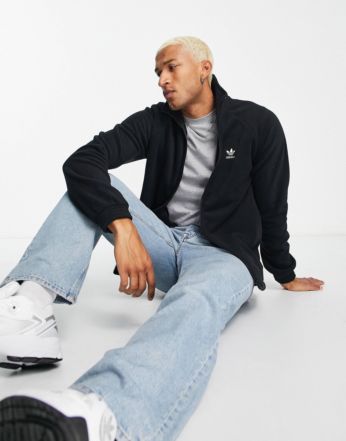 

Черная флисовая куртка adidas Originals Adicolor, Черный