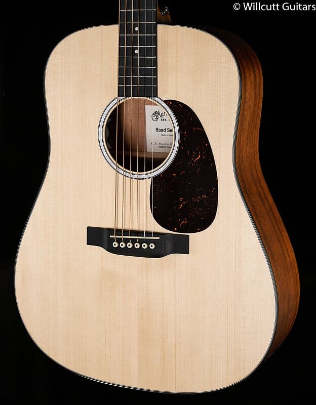 

Martin D-10E Satin Sitka Sapele (873)