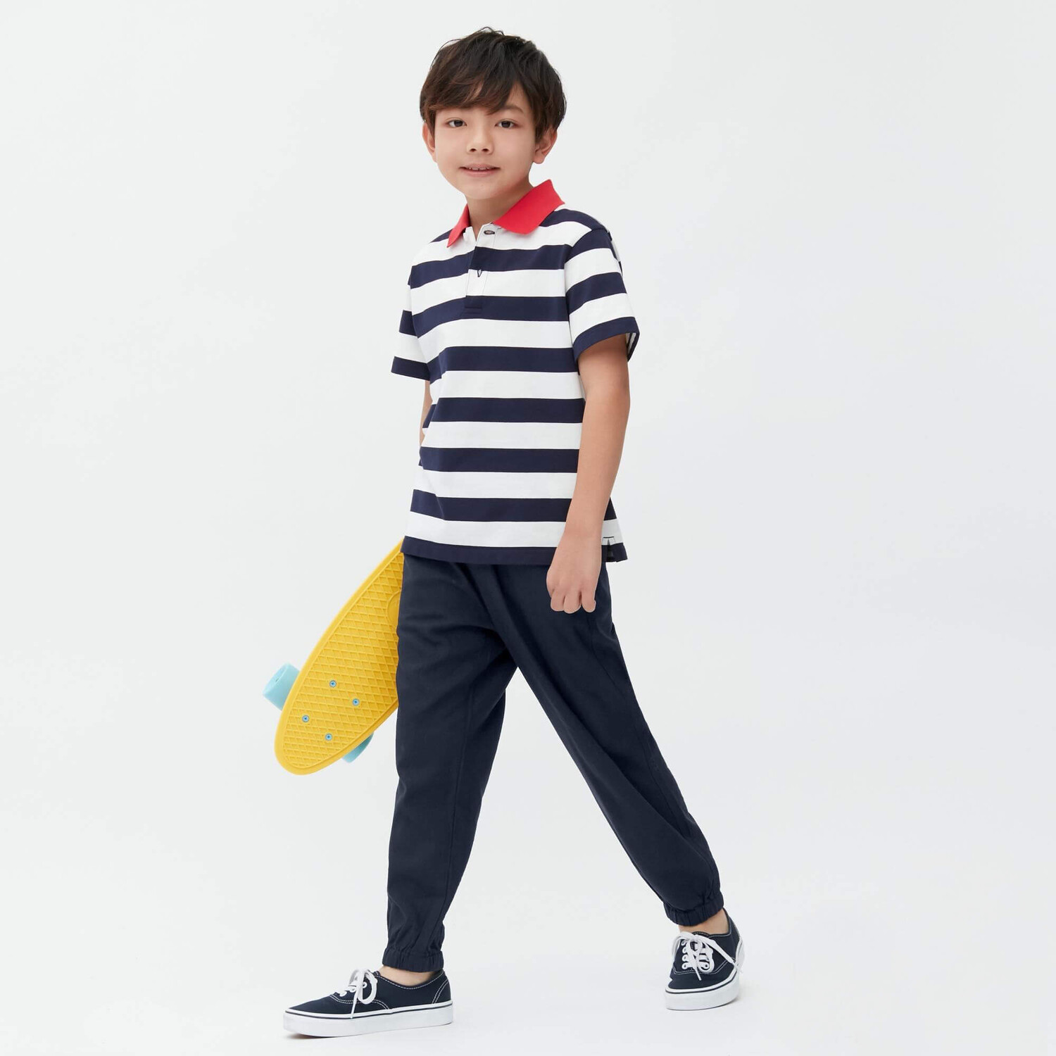 

Джоггеры Uniqlo Linen Blend Relaxed Fit, темно-синий
