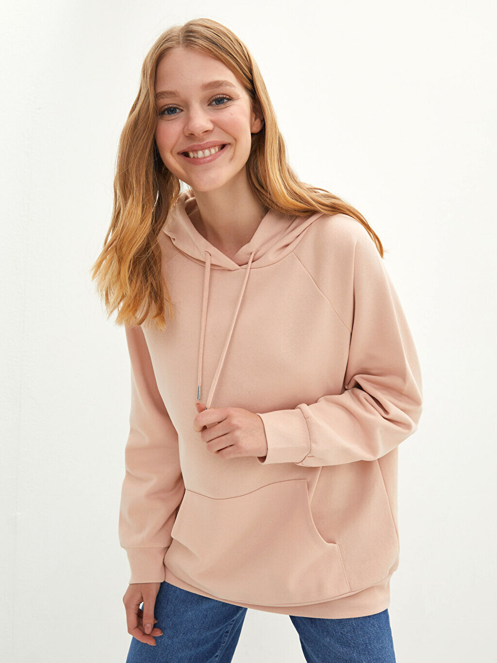 

Женская толстовка с капюшоном однотонная с длинным рукавом LCW Casual