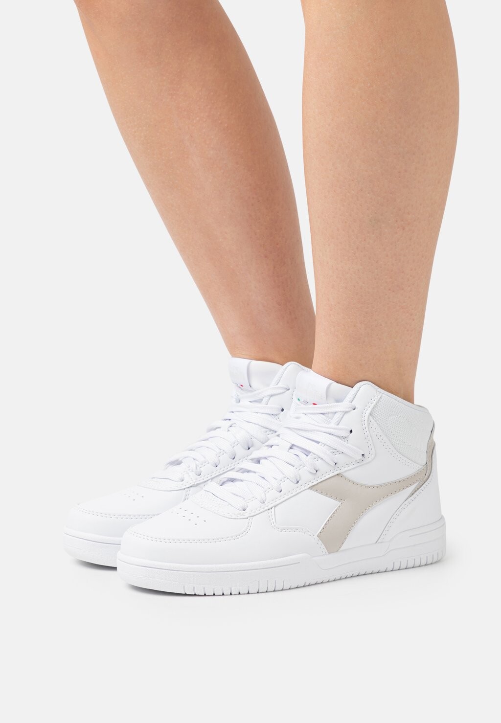

Низкие кроссовки RAPTOR MID Diadora, тройной белый