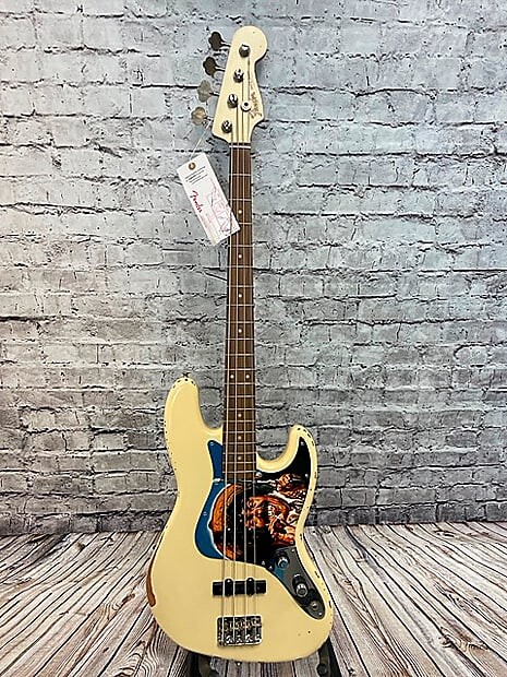 

Fender 60th Anniversary Road Worn '60s Jazz Bass 2020 Olympic White