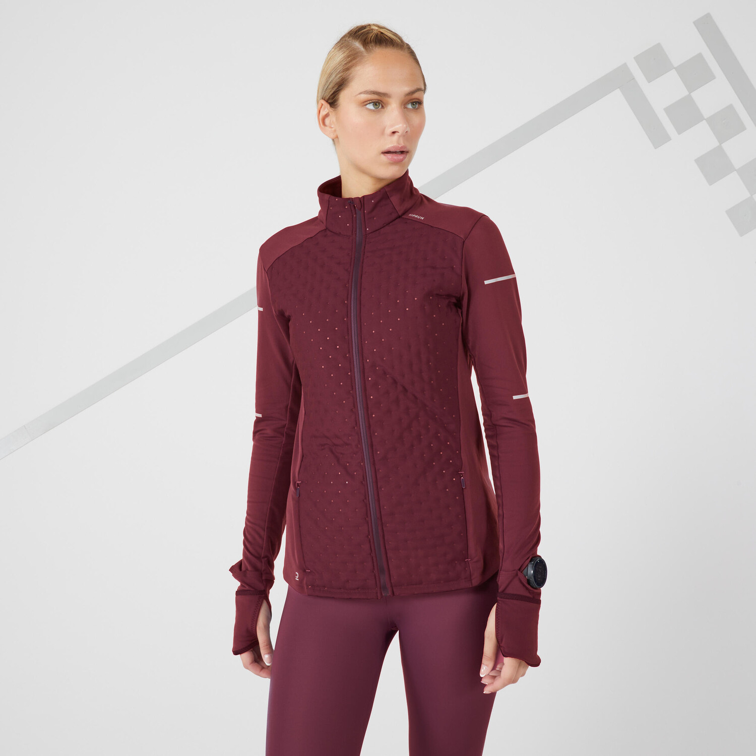 

Куртка спортивная зимняя Kiprun теплая женская бордовая, темно-бордовый