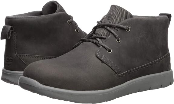 

Детские кроссовки UGG Canoe Wp, серый