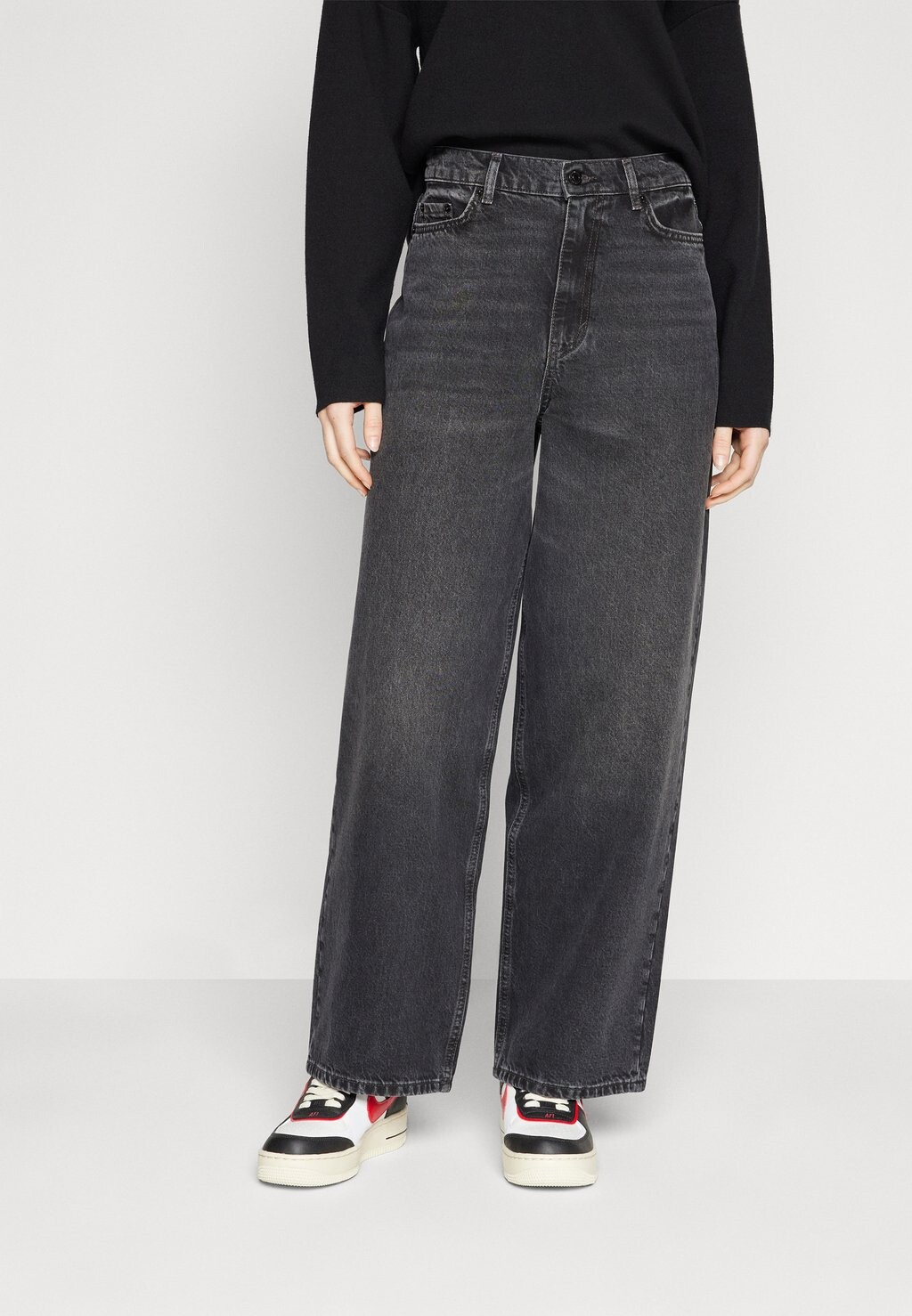 

Джинсы свободного кроя VMTAYLOR LOOSE BAGGY Vero Moda, цвет black denim