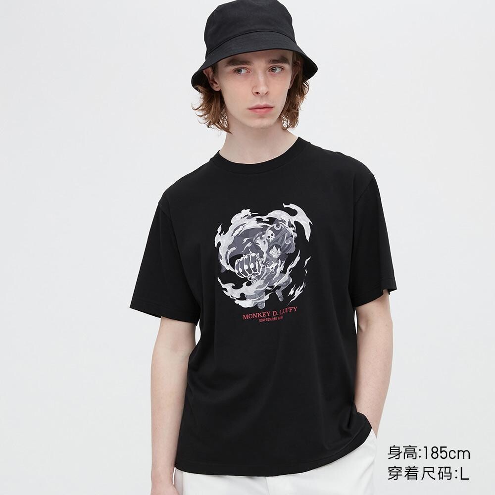 

Футболка с принтом унисекс Uniqlo, черный