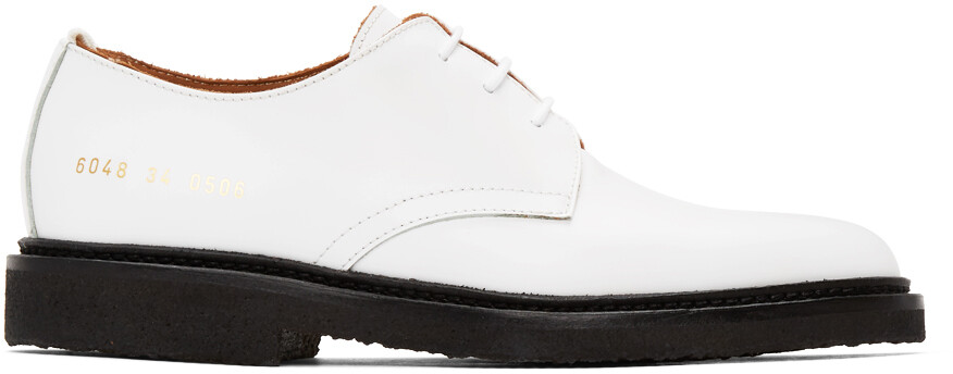 

Белые стандартные дерби Common Projects
