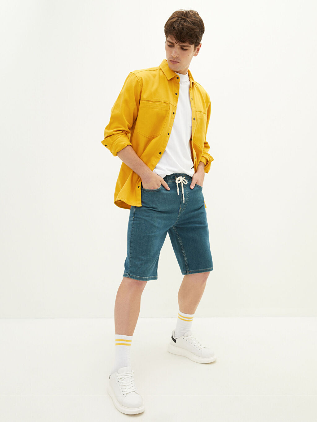 

Мужские джинсовые шорты удобной посадки LCW Jeans