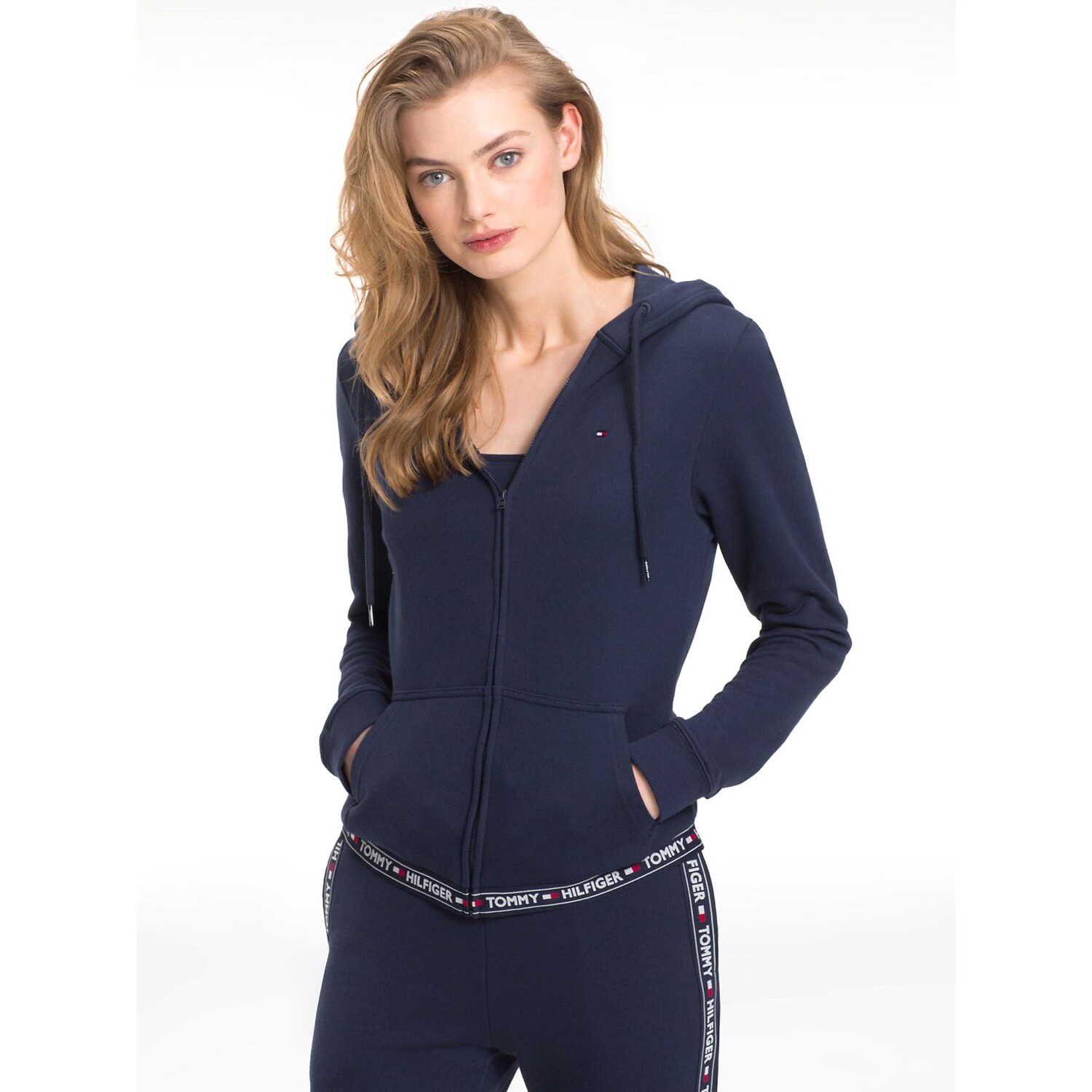 

Толстовка Tommy Hilfiger Logo Tape, темно-синий