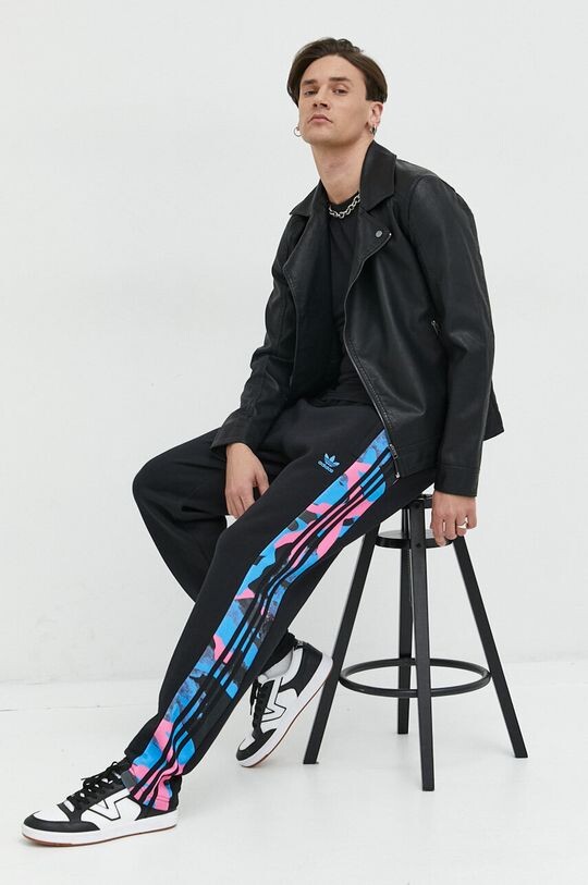 

Джоггеры adidas Originals, черный