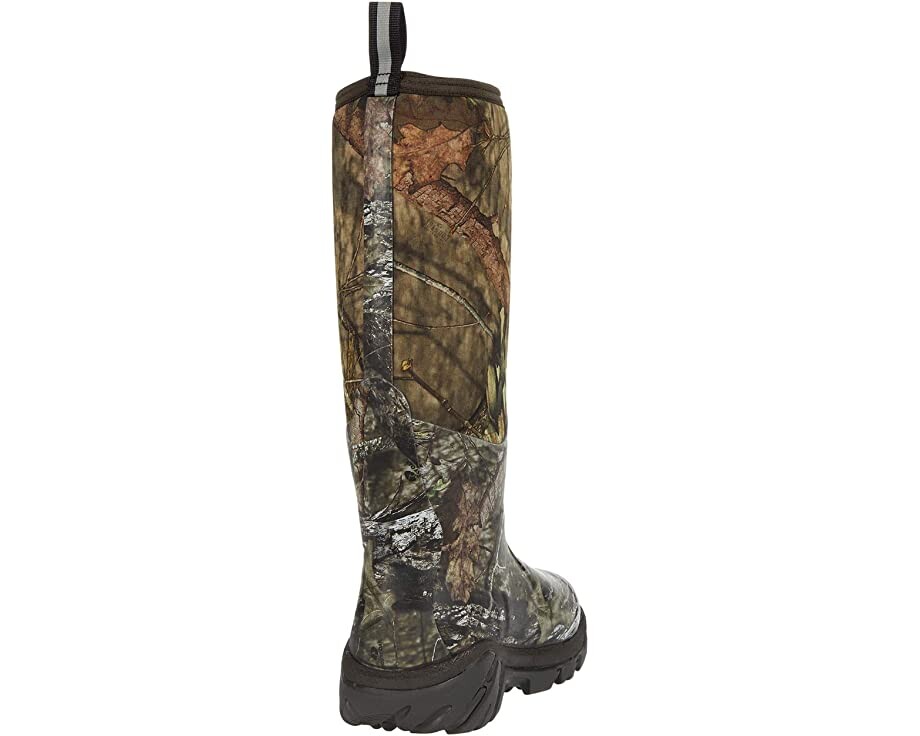 Camo insulated hotsell muck boots