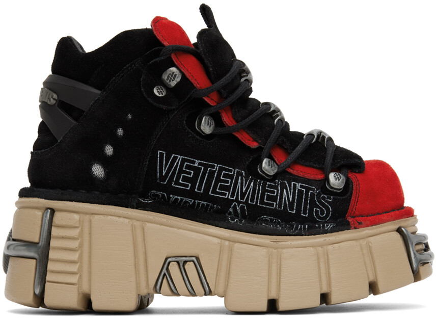 

Черно-красные кроссовки на платформе New Rock Edition VETEMENTS